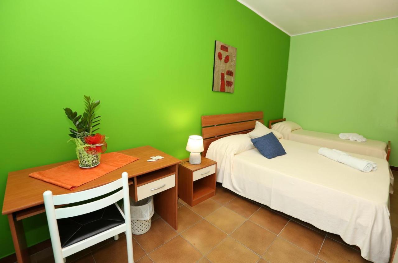 אמנטיאה Calabria Mia Resort מראה חיצוני תמונה