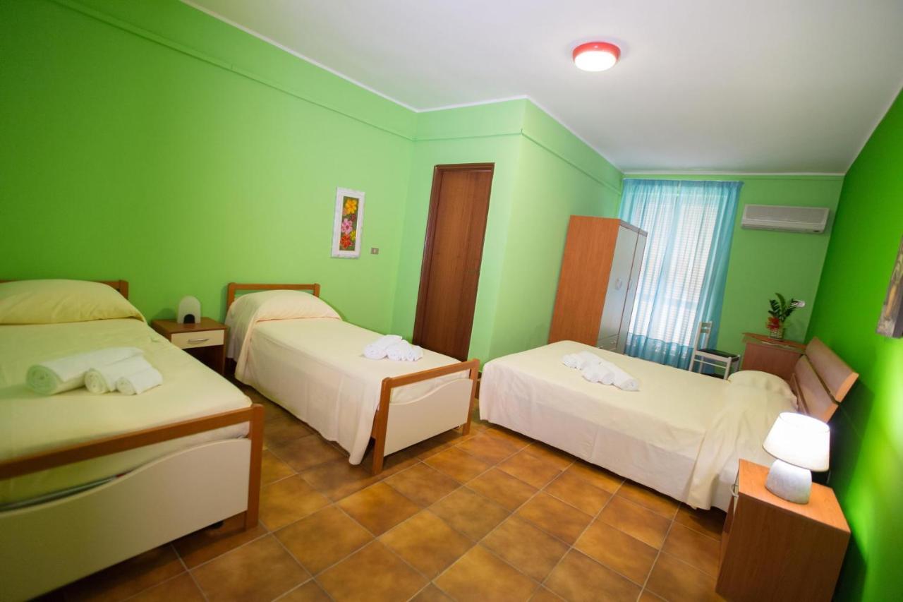אמנטיאה Calabria Mia Resort מראה חיצוני תמונה